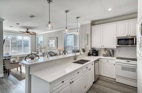 Seacrest Beach House | Here Comes the Sun - Between Rosemary & Alys Beach Sleeps 10