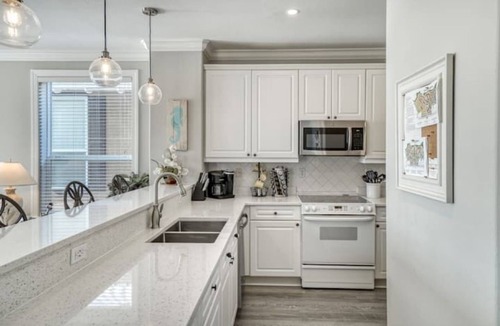 Seacrest Beach House | Here Comes the Sun - Between Rosemary & Alys Beach Sleeps 10