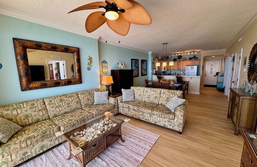 West Panama City Beach Condo | HERE'S THE ONE! FIVE STAR RATINGS! CLEAN, BEACHFRONT LUXURY WITH VIEWS GALORE!