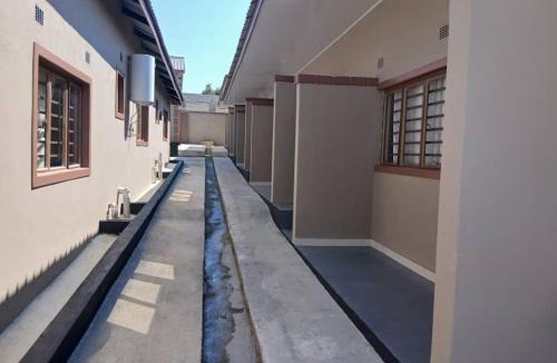 Zambia Cabin | Hill Spring Apartments & Lodges - Lumwana