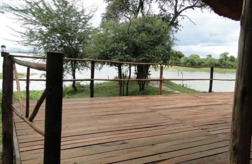 Kariba Cabin | Hippo Paradise Lodge and Campsites