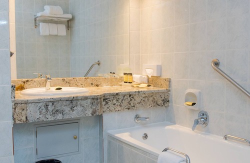 Bulawayo Hotel | Holiday Inn Bulawayo by IHG