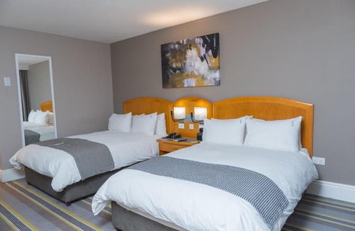 Target Area Hotel | Holiday Inn - Mutare by IHG