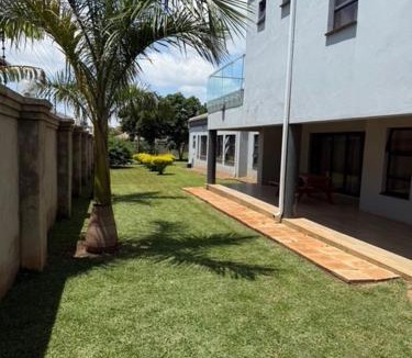 Glen Lorne Villa | holiday villa
