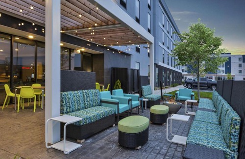 Holland Hotel | Home2 Suites By Hilton Holland