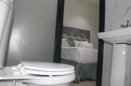 Lusaka Bed & Breakfast | Honeybed Lodge
