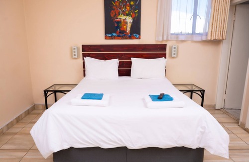 Harare Hotel | Horizon Inn