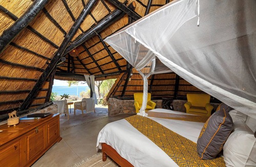 Kariba Cabin | Hornbill Lodge