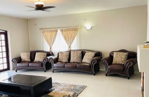Bulawayo House | House of Sharma - 6bed 5.5bath