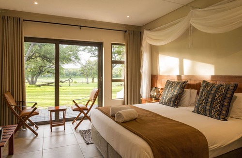 Dete Hotel | Hwange Safari Lodge