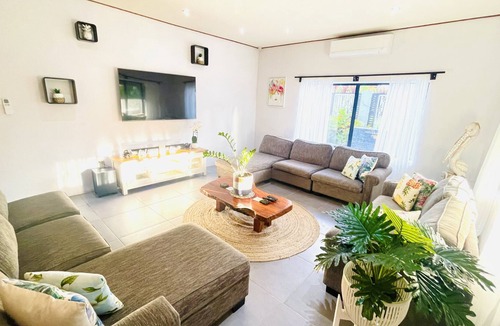 Inave Tapere House | Inave Oasis Holiday Homes