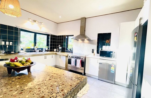 Inave Tapere House | Inave Oasis Holiday Homes