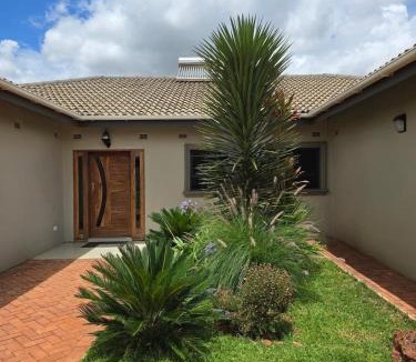 Harare House | Ivory & Mane Estate - Jacaranda