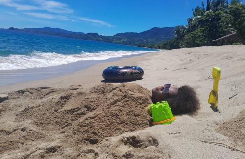 Momase Region Other | J60 Beach Guest House