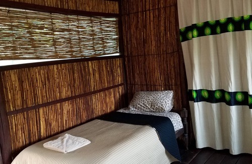 Machevu Cabin | Kavumbu Camp