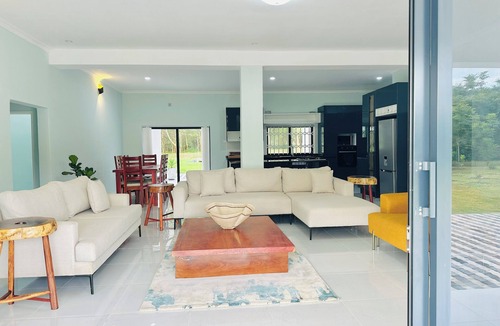 Lusaka Central House | Kayezi Tranquil Stay In Peaceful Palabana