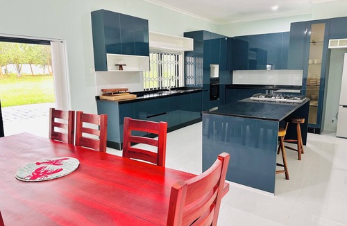 Lusaka Central House | Kayezi Tranquil Stay In Peaceful Palabana