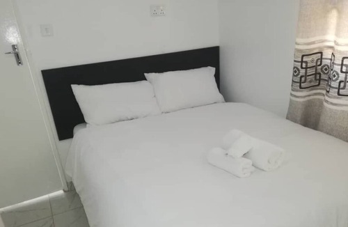 Bulawayo Cottage | Kishon Guest House