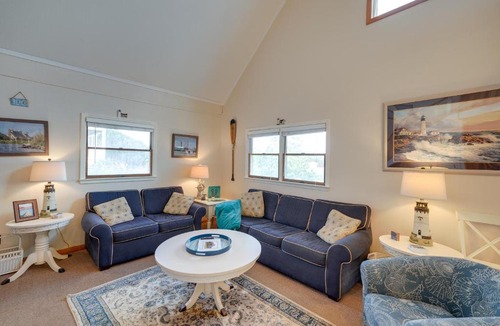 Southern Shores House | Kitty Hawk Vacation Rental w/Private Pool!