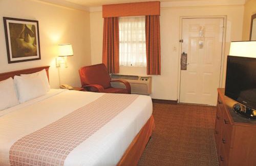 Downtown San Antonio Hotel | La Quinta Inn by Wyndham San Antonio Market Square
