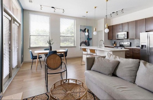 Downtown San Antonio Apartment | Landing Apartments - Agave