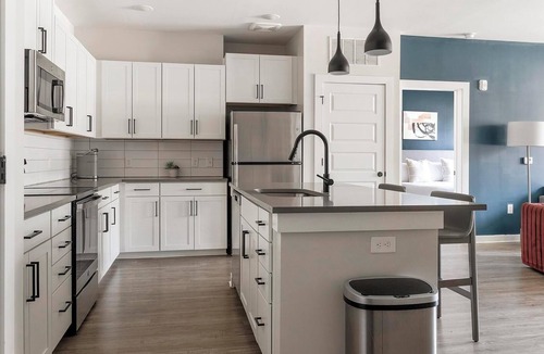 Sugar Hill Apartment | Landing | Chic 2BD, Gym, Pool