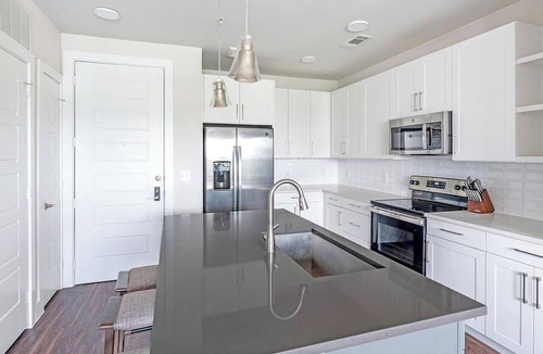 Wetmore Apartment | Landing | Stunning 2BD, Clubhouse, Yoga Studio