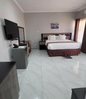 Target Area Hotel | LENNON QUALITY Hotel