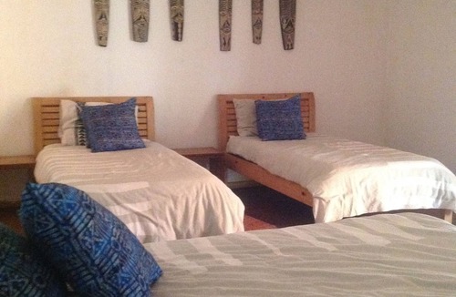 Kabwata Hostel | Livingstone Guest Farm - Hostel