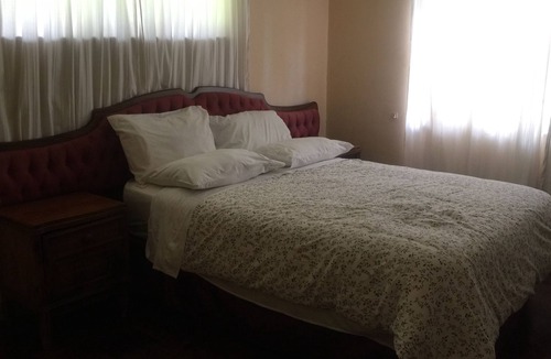 Harare House | Logo House Accomodations is a guest house