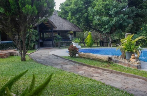 Juliasdale House | Looking for a relaxing getaway, try Pagotwe lodge in Hauna, Honde Valley