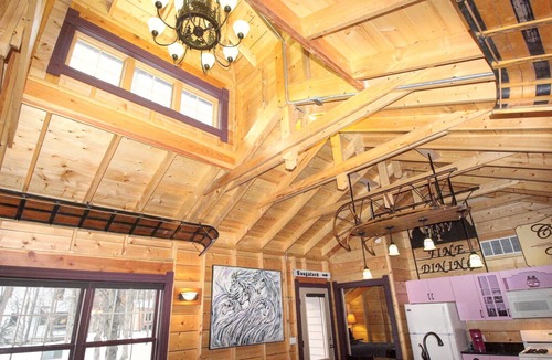 Fennville Cottage | Lovely weekend getaway! Cottage #3 just mins from Saugatuck