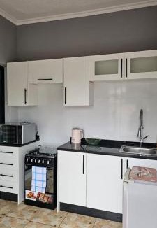 Harare East Bed & Breakfast | Lunar property