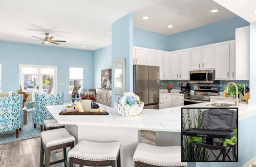 Clipper Cove Cottage | Luxe Home | 4 Min Walk to Crystal Beach & Pool