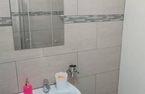 Harare Apartment | Luxurious 3 bed house modern open plan- borehole - 2046