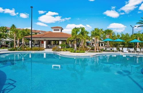 Florida Central Atlantic Coast Condo | Luxurious Condo at Vista Cay Orlando Florida (Monterrey type 2097sq ft).