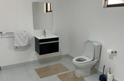 Lusaka Central House | Luxurious Guest House in Ibex Meanwood, Lusaka