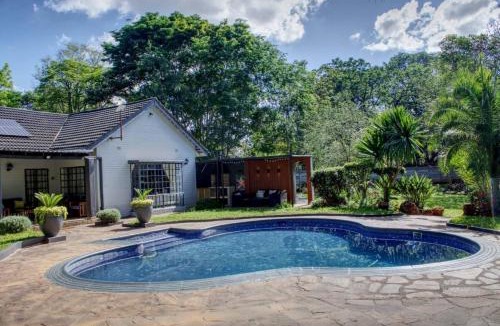 Harare East Villa | Luxurious Private Villa with Pool Near Sam Levys Village
