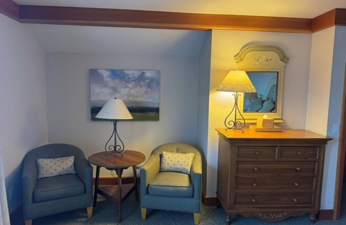 Moscow Villa | Luxury 3-bedroom Von Trapp Villa in Stowe with Mountain views
