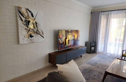 Greendale Apartment | Luxury 3 Bedrooms Duplex Villa