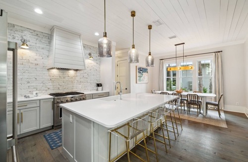Forest District House | Luxury Home with Outdoor Kitchen, Courtyard, and 6-Seater LSV