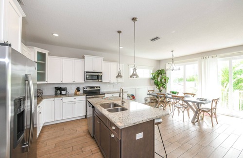 Anna Maria House | Luxury Home with Pool, Rooftop Deck, and Gulf Views! 1.5 Blocks to Beach