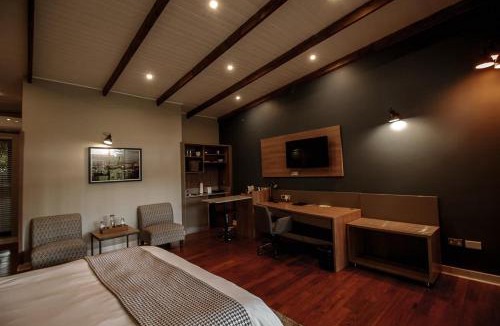 Harare Apartment | Luxury Suite with kitchenette - 2262