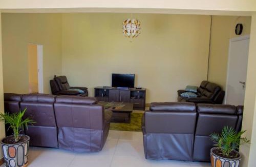 Harare House | Lynm Residence Villas