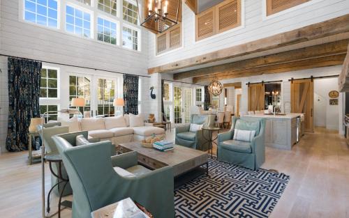 WaterSound West Beach House | Maison Moon