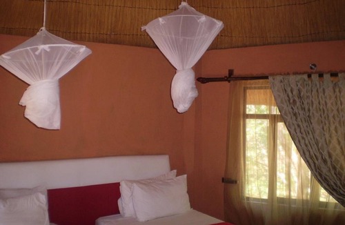 Lusaka Cabin | Maria Adams Lodge