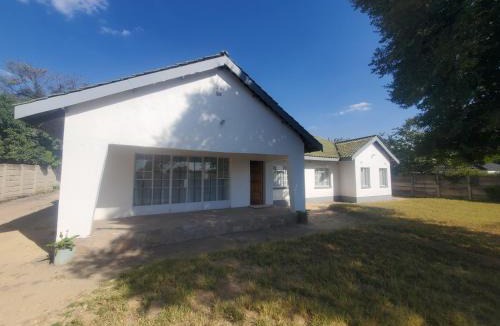 Harare Villa | Mars BnB