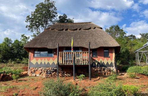Zimbabwe Cabin | Marudzi Sunset Lodge