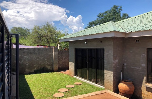 Victoria Falls House | Marvelous 4-bedroom house with WiFi in Victoria Falls