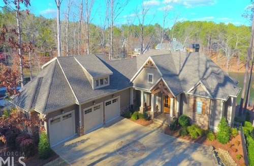 Greensboro House | Masters Week - Luxury 6 BR Lakefront Home w/Spa in Harbor Club on Lake Oconee
